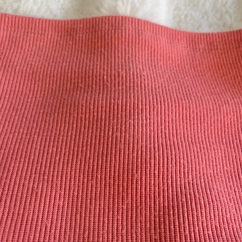 Timing Ribbed Tank Top - Picture 6 of 6